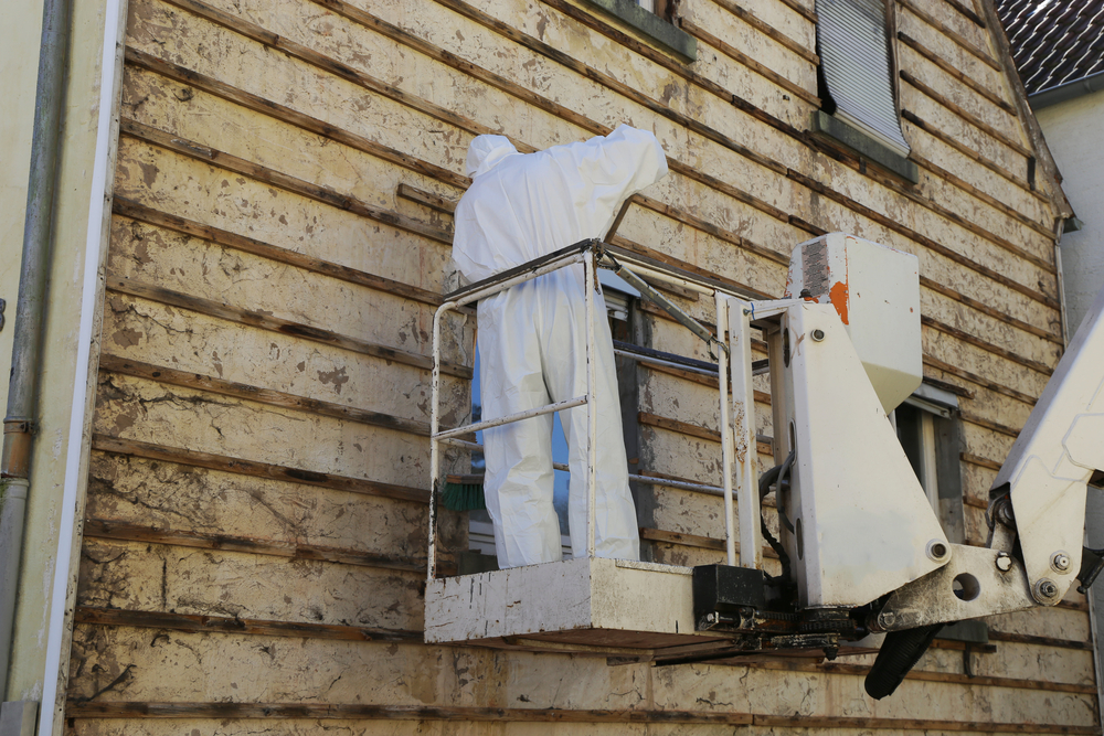 The Risks of DIY Asbestos Removal and Why You Need Professionals